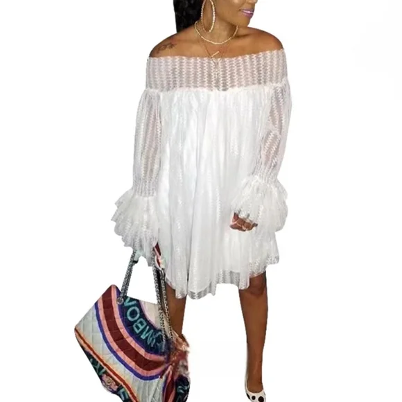 CQ by CQ Lace White Off-Shoulder Ruffle Bell Sleeve Romantic Mini Dress Sz M - Picture 1 of 8